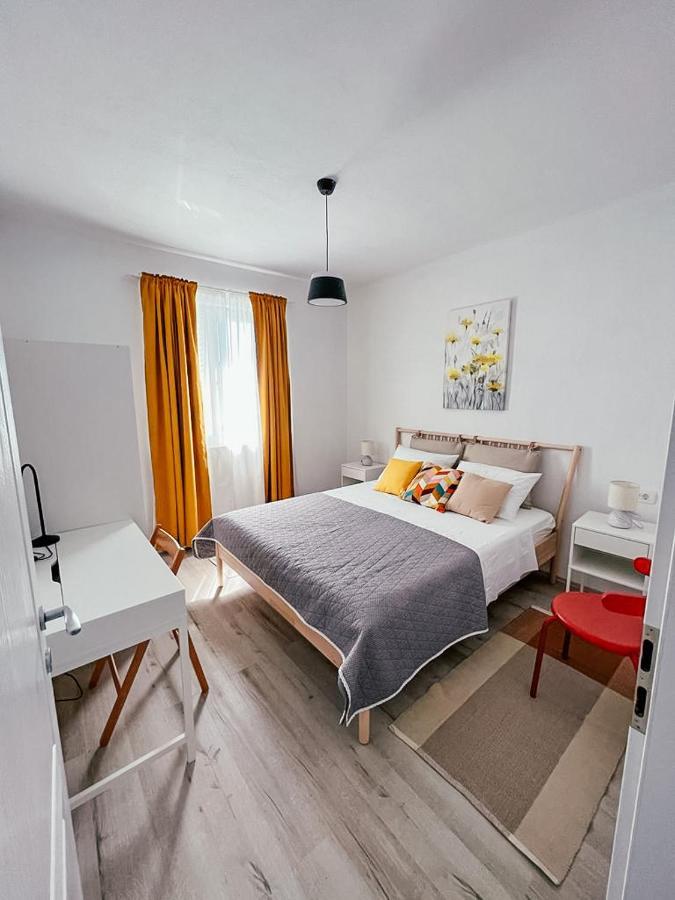 Apartments Happy Sukošan 외부 사진