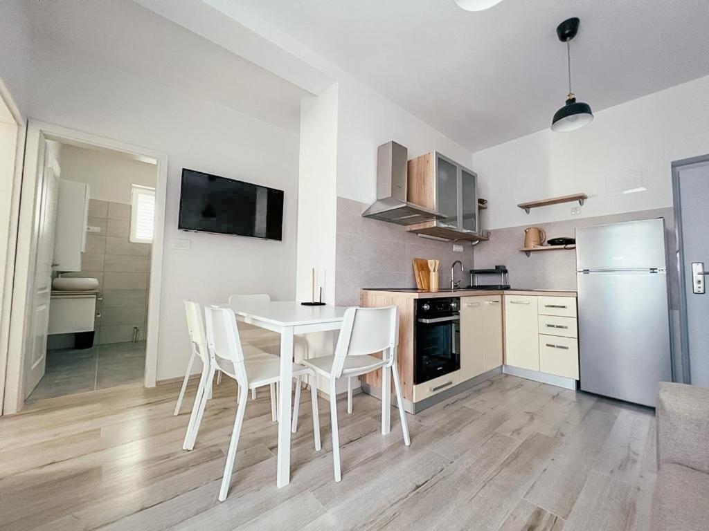 Apartments Happy Sukošan 외부 사진